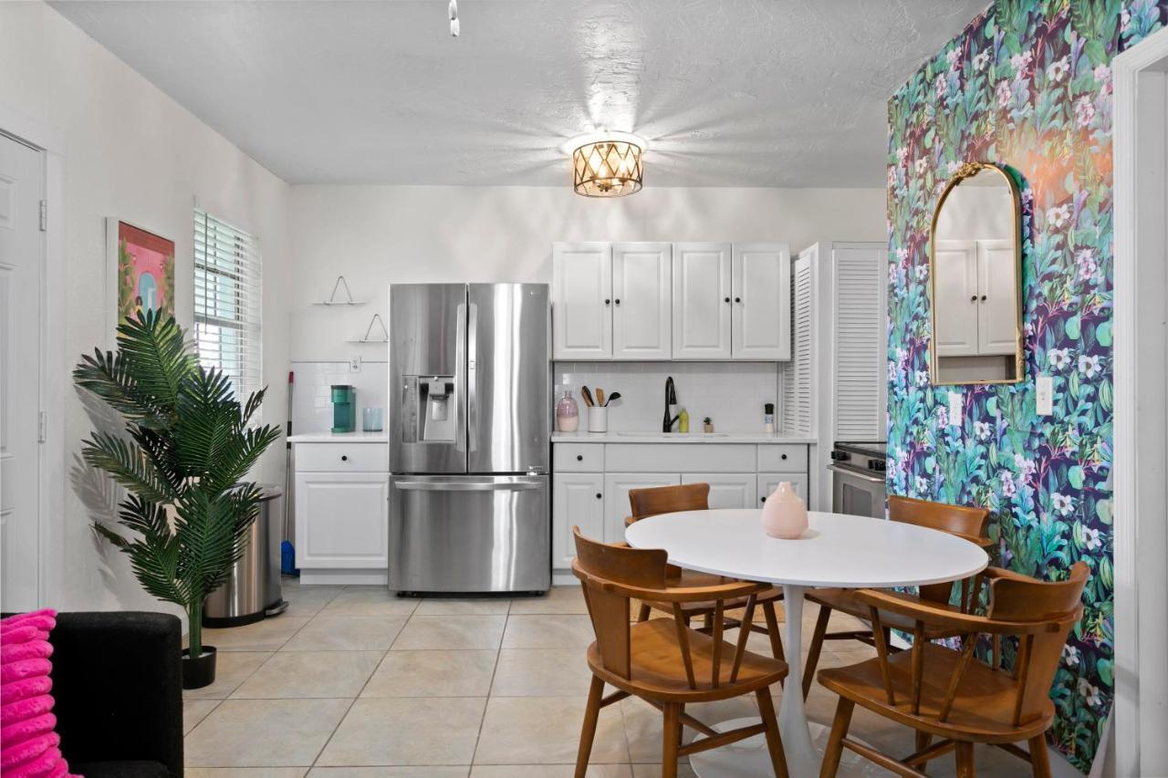 Bayside Safari 1Bed 1 Bath Apartment Tampa Exterior foto